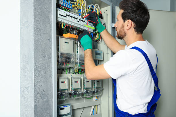 Best Emergency Electrical Repair  in Magna, UT